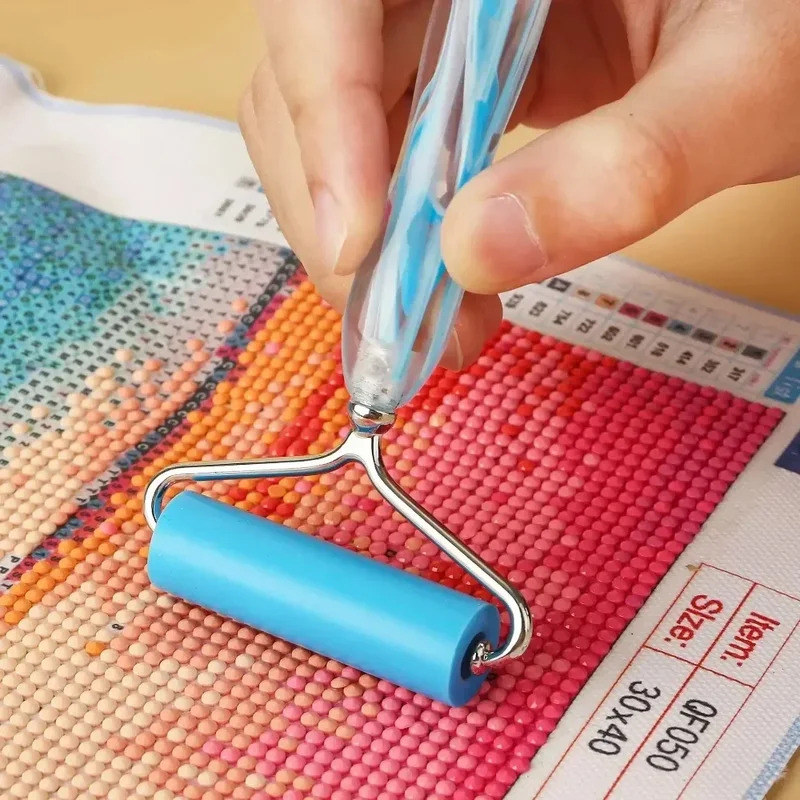 Embroidery In The Piece - New diamond painting tool, drum roller,
