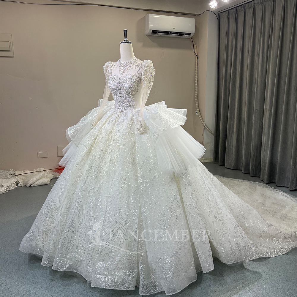 High Neck Chic Wedding Dress C - đánh giá và giá Embroidery Ribbon