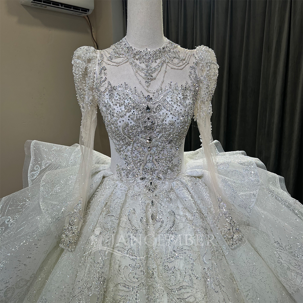 High Neck Chic Wedding Dress C - đánh giá và giá Embroidery Ribbon